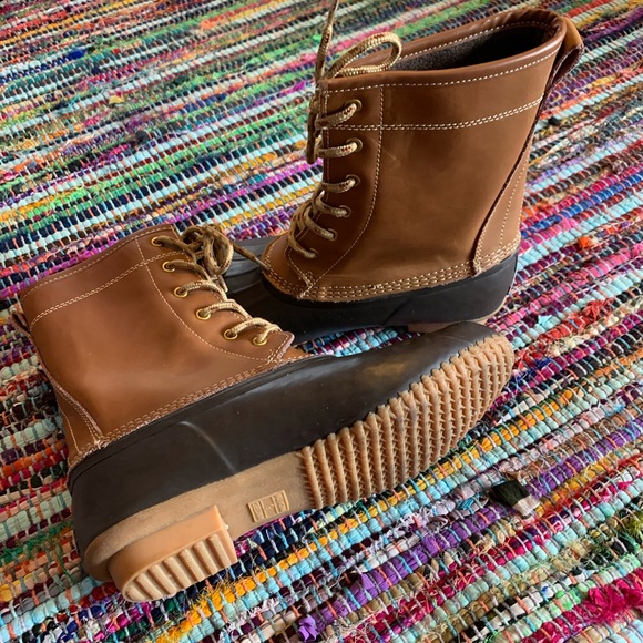 Khombu Shoes - Rain boots